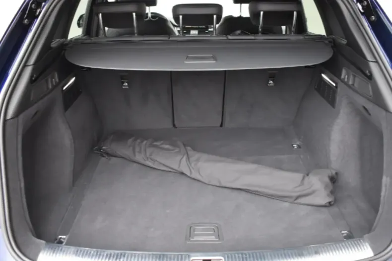 Audi Q5 din 2022 cu 44.000 km - oferta AUD158583 - foto 26