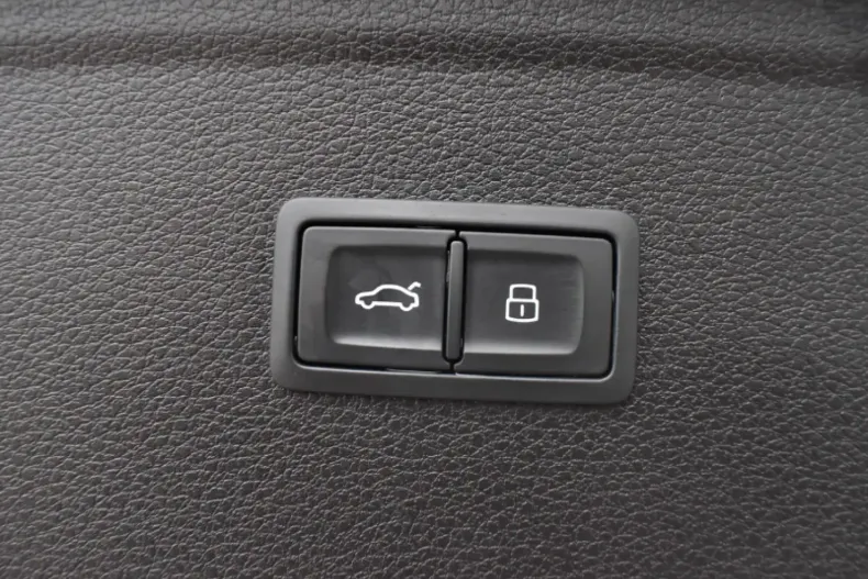 Audi Q5 din 2022 cu 44.000 km - oferta AUD158583 - foto 27