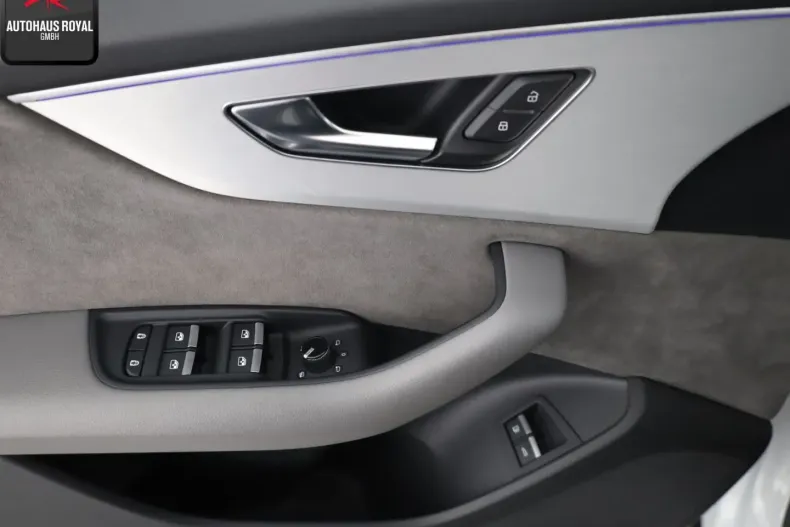 Audi Q8 din 2021 cu 87.683 km - oferta AUD158584 - foto 13