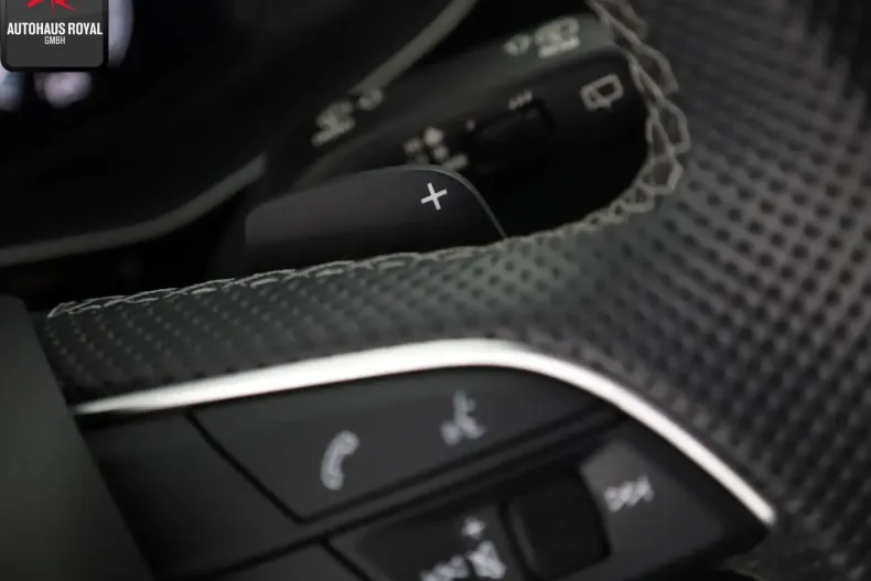 Audi Q8 din 2021 cu 87.683 km - oferta AUD158584 - foto 16