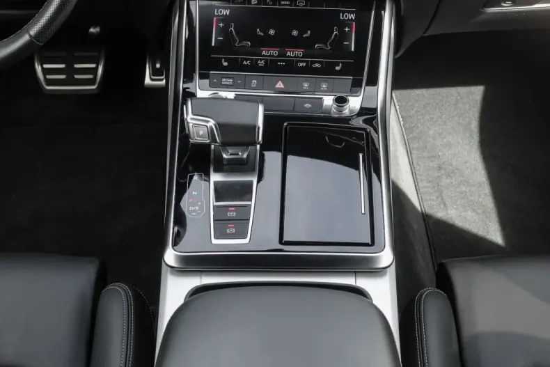 Audi Q8 din 2022 cu 49.664 km - oferta AUD158591 - foto 13