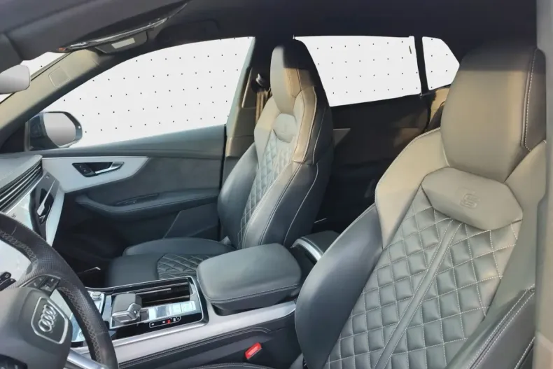 Audi Q8 din 2021 cu 99.893 km - oferta AUD158592 - foto 10
