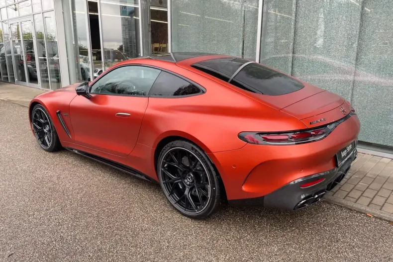 Mercedes-Benz AMG GT din 2024 cu 5.270 km - oferta MER158601 - foto 4