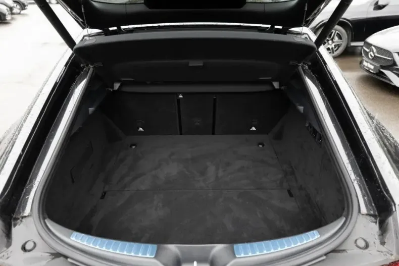 Mercedes-Benz AMG GT din 2023 cu 8.021 km - oferta MER158607 - foto 6