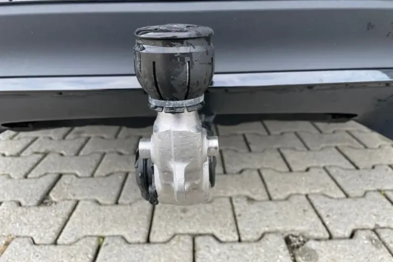 Mercedes-Benz AMG GT din 2025 cu 17.018 km - oferta MER158608 - foto 17