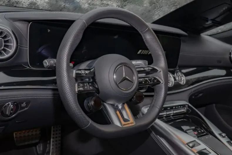 Mercedes-Benz AMG GT din 2024 cu 12.378 km - oferta MER158609 - foto 10