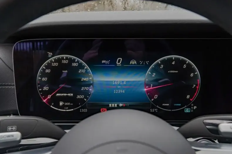 Mercedes-Benz AMG GT din 2024 cu 12.378 km - oferta MER158609 - foto 24