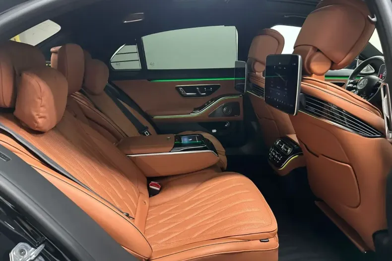 Mercedes-Benz S 63 AMG din 2024 cu 19.700 km - oferta MER158615 - foto 25