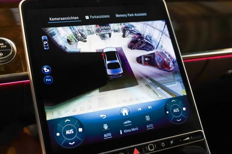 Mercedes-Benz S 500 din 2024 cu 12.897 km - oferta MER158616 - foto 28