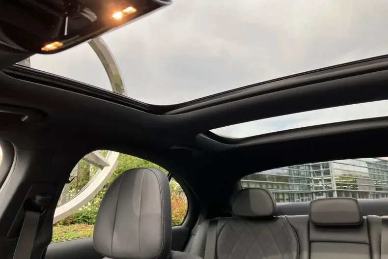 Mercedes-Benz E 400 din 2024 cu 60.000 km - oferta MER158617 - foto 18