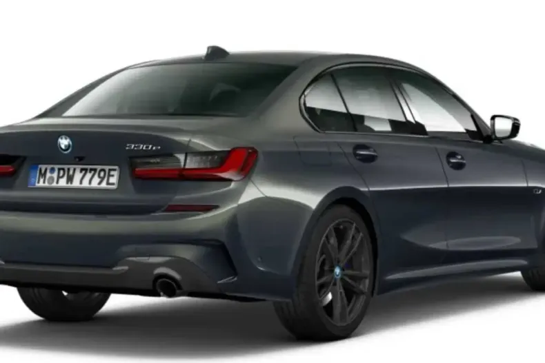 BMW 330 din 2021 cu 82.443 km - oferta BMW158621 - foto 3