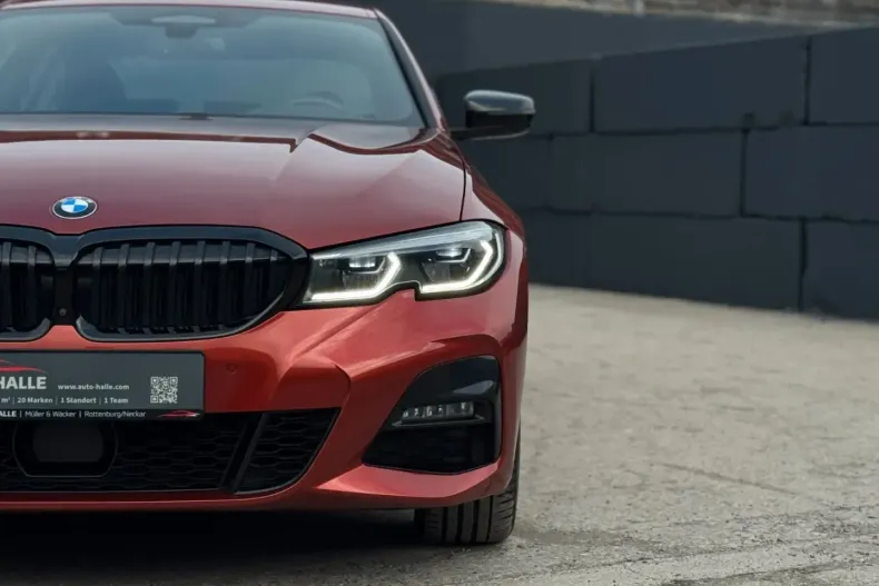 BMW 330 din 2021 cu 92.990 km - oferta BMW158622 - foto 3