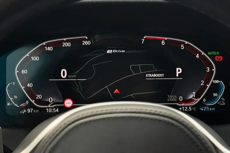 BMW 330 din 2021 cu 92.990 km - oferta BMW158622 - foto 23