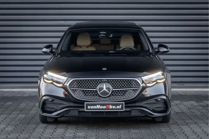 Mercedes-Benz E 450 din 2025 cu 31.725 km - oferta MER158624 - foto 4