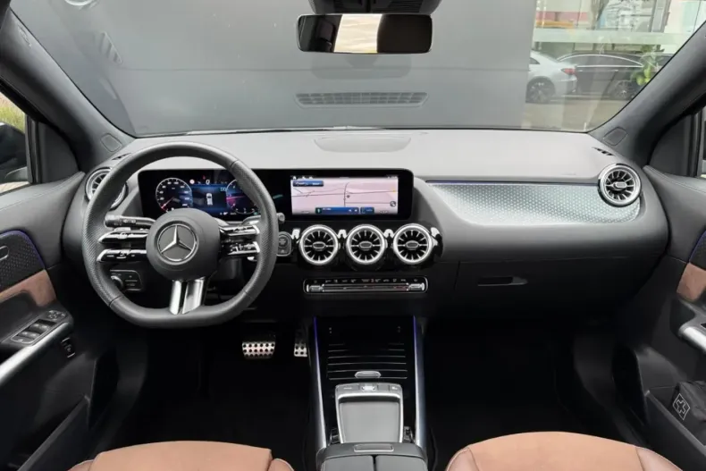 Mercedes-Benz GLA 220 din 2024 cu 7.216 km - oferta MER158634 - foto 6