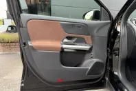 Mercedes-Benz GLA 220 din 2024 cu 7.216 km - oferta MER158634 - foto 13