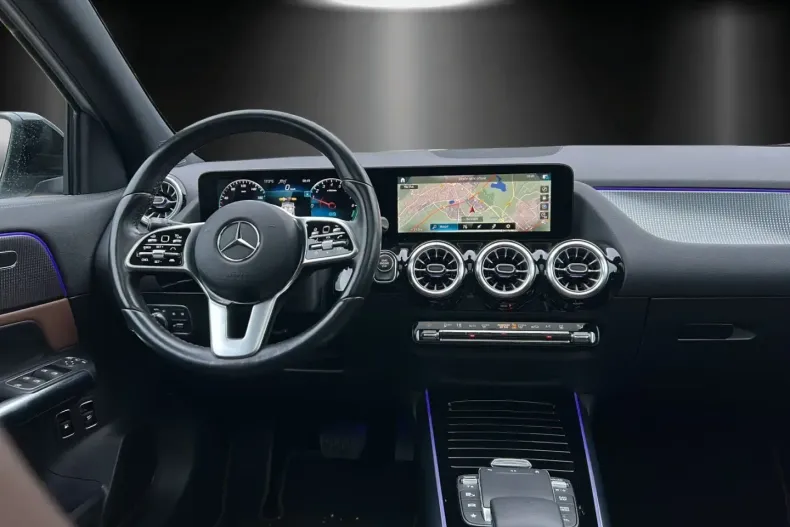 Mercedes-Benz GLA 250 din 2022 cu 77.359 km - oferta MER158635 - foto 9