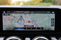 Mercedes-Benz GLA 250 din 2022 cu 71.512 km - oferta MER158637 - foto 9