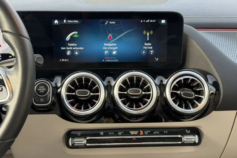 Mercedes-Benz GLA 220 din 2022 cu 71.580 km - oferta MER158640 - foto 17