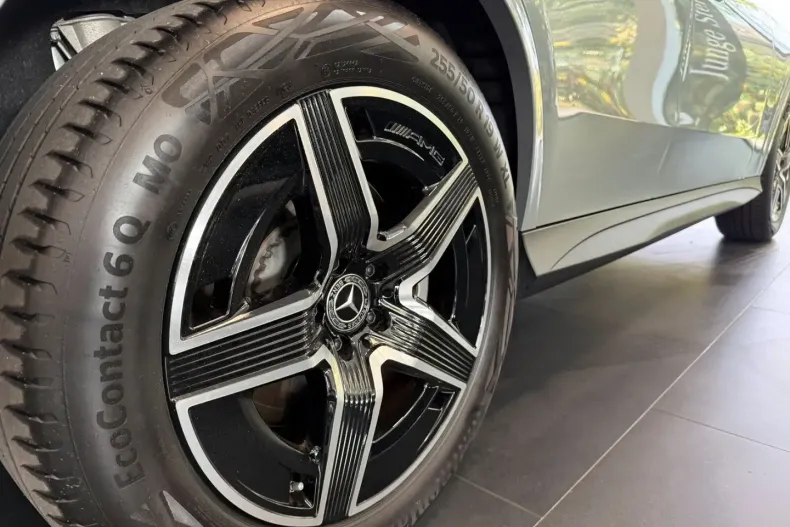 Mercedes-Benz GLC 300 din 2024 cu 7.350 km - oferta MER158643 - foto 4