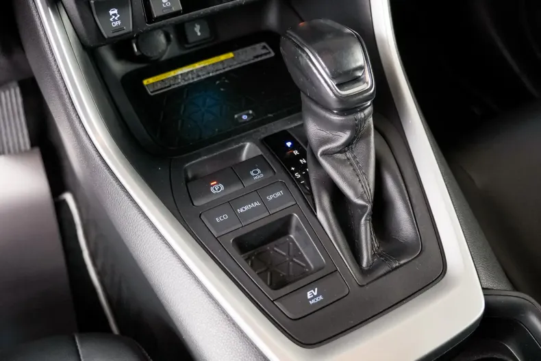 Toyota RAV4 din 2020 cu 104.000 km - oferta TOY158645 - foto 17