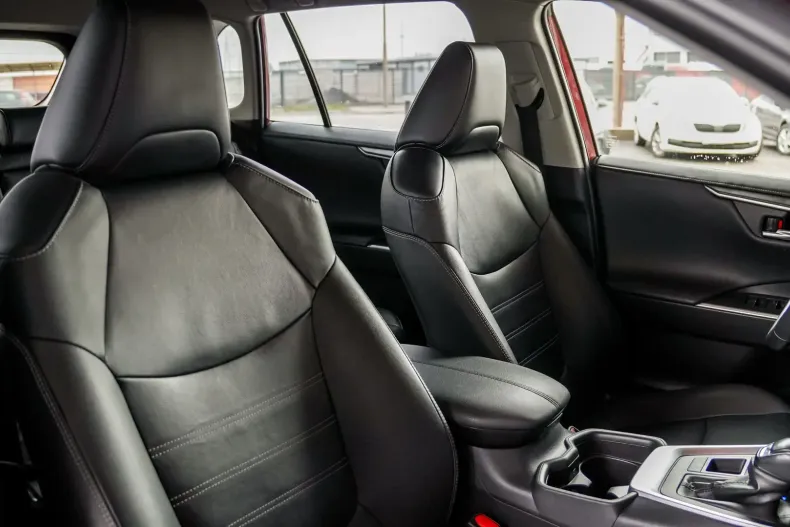 Toyota RAV4 din 2020 cu 104.000 km - oferta TOY158645 - foto 30