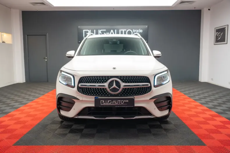 Mercedes-Benz GLB 250 din 2020 cu 67.220 km - oferta MER158646 - foto 2