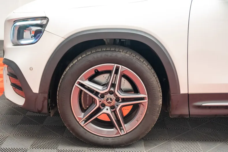 Mercedes-Benz GLB 250 din 2020 cu 67.220 km - oferta MER158646 - foto 8