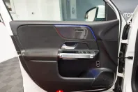 Mercedes-Benz GLB 250 din 2020 cu 67.220 km - oferta MER158646 - foto 24