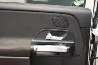 Mercedes-Benz GLB 250 din 2020 cu 67.220 km - oferta MER158646 - foto 26