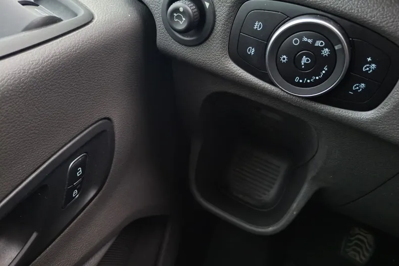 Ford Transit din 2023 cu 64.022 km - oferta FOR158653 - foto 14