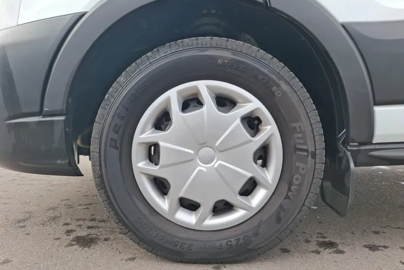 Ford Transit din 2023 cu 64.022 km - oferta FOR158653 - foto 18