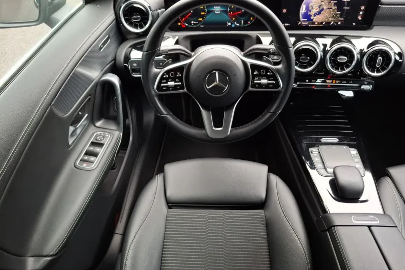 Mercedes-Benz CLA din 2021 cu 76.645 km - oferta MER158654 - foto 14