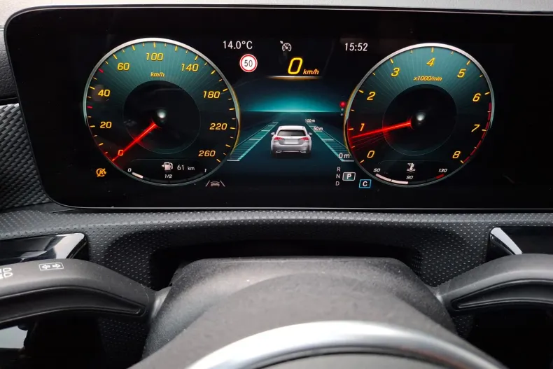 Mercedes-Benz CLA din 2021 cu 76.645 km - oferta MER158654 - foto 26