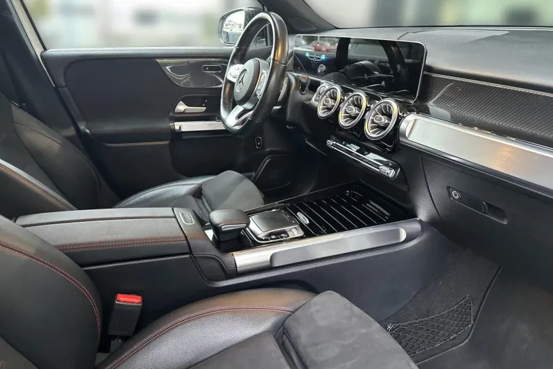 Mercedes-Benz GLB din 2019 cu 65.088 km - oferta MER158660 - foto 13