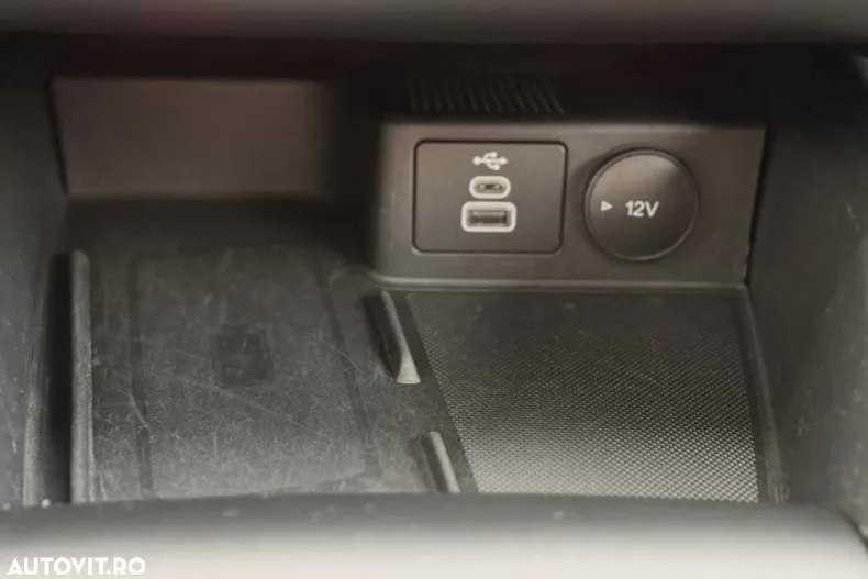 Ford Kuga din 2022 cu 105.000 km - oferta FOR158663 - foto 28