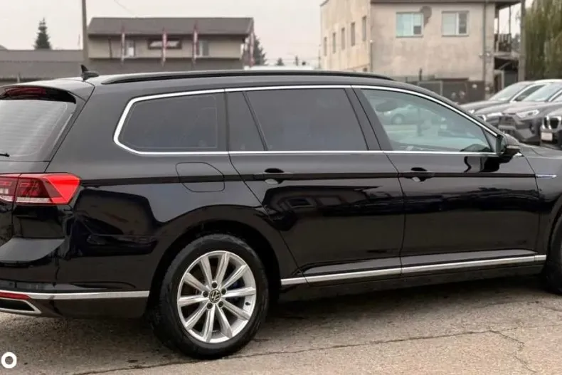 Volkswagen Passat din 2021 cu 90.000 km - oferta VOL158665 - foto 9