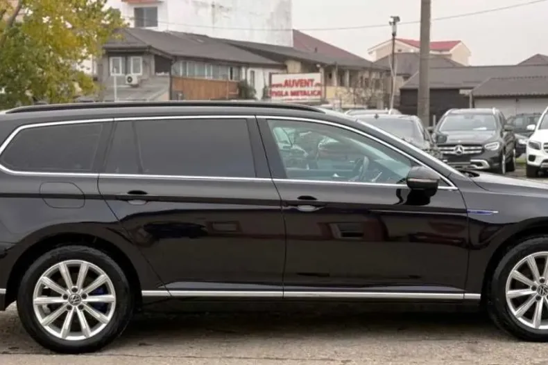 Volkswagen Passat din 2021 cu 90.000 km - oferta VOL158665 - foto 10