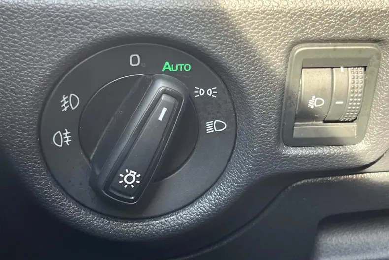 Skoda Scala din 2025 cu 18.386 km - oferta SKO158668 - foto 10