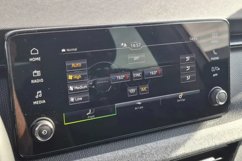 Skoda Scala din 2025 cu 18.912 km - oferta SKO158669 - foto 7