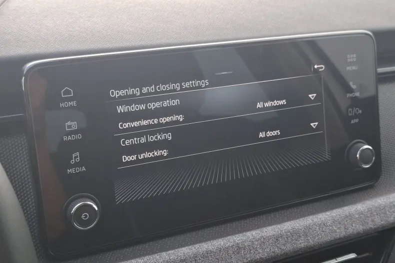 Skoda Scala din 2025 cu 18.912 km - oferta SKO158669 - foto 15