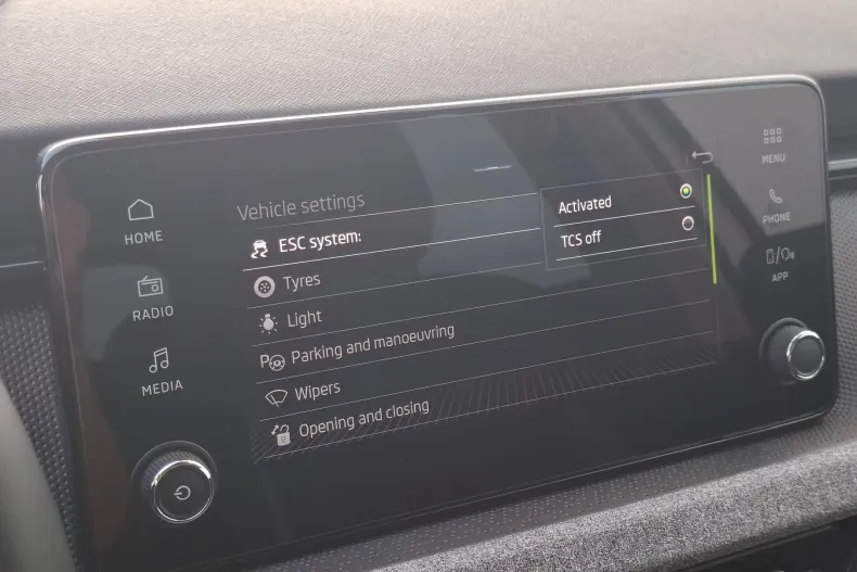 Skoda Scala din 2025 cu 18.912 km - oferta SKO158669 - foto 20