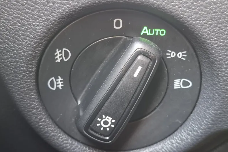 Skoda Scala din 2025 cu 18.912 km - oferta SKO158669 - foto 30