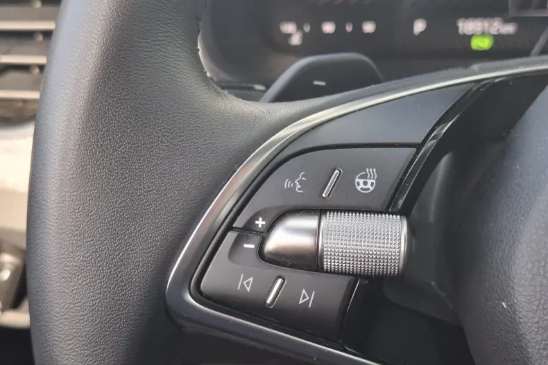 Skoda Scala din 2025 cu 18.912 km - oferta SKO158669 - foto 33