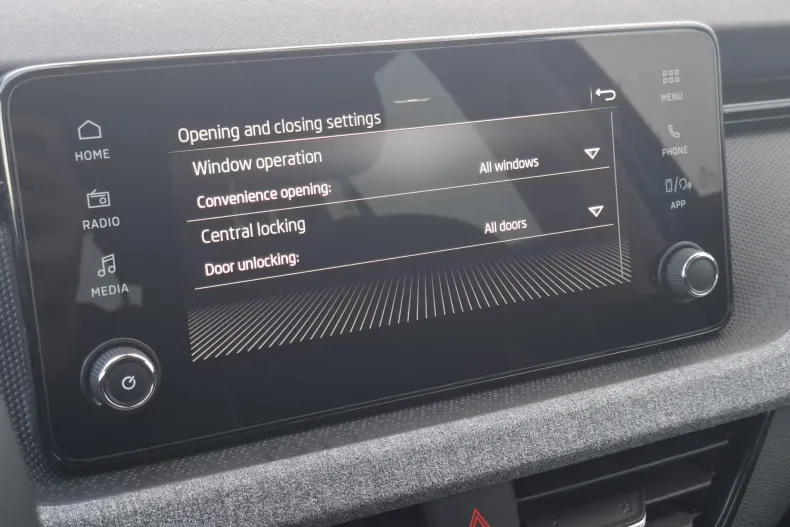 Skoda Scala din 2025 cu 18.738 km - oferta SKO158670 - foto 18