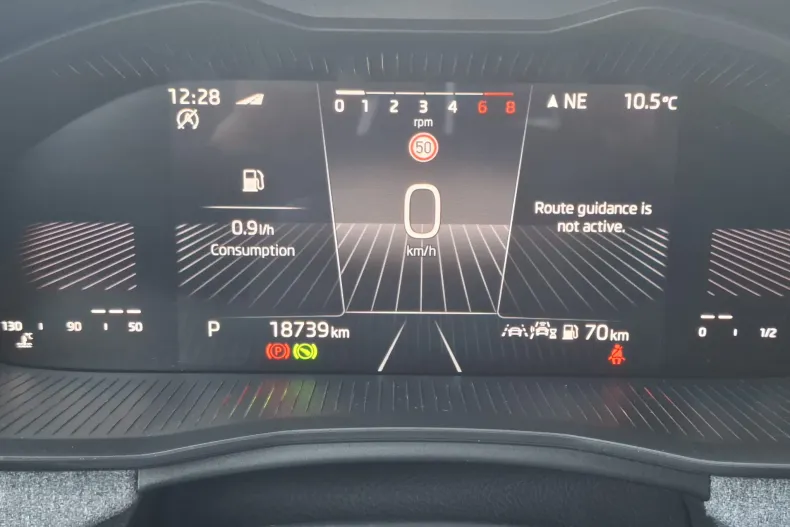 Skoda Scala din 2025 cu 18.738 km - oferta SKO158670 - foto 28