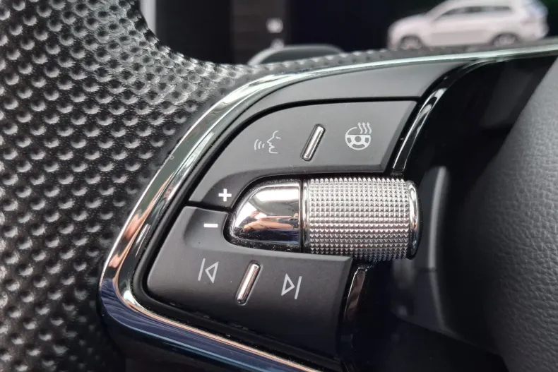 Skoda Karoq din 2023 cu 49.299 km - oferta SKO158672 - foto 27