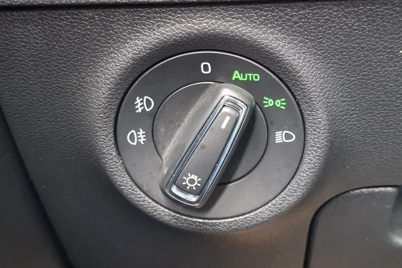 Skoda Karoq din 2021 cu 110.618 km - oferta SKO158673 - foto 18