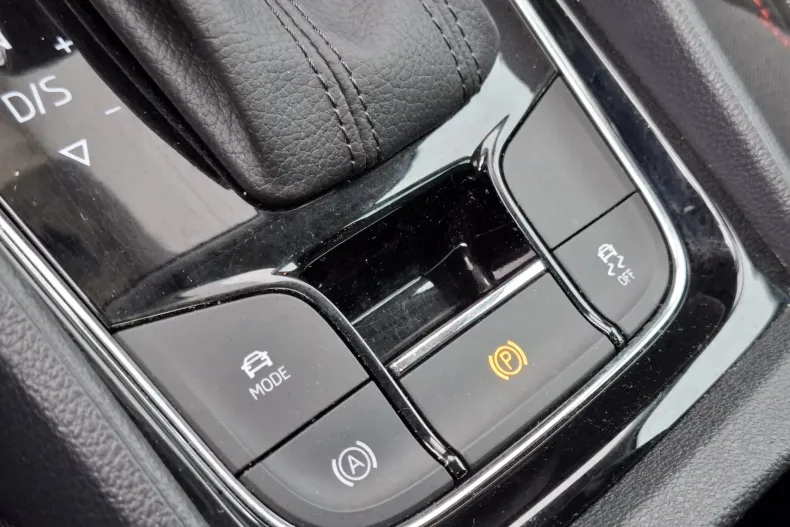 Skoda Karoq din 2021 cu 110.618 km - oferta SKO158673 - foto 30