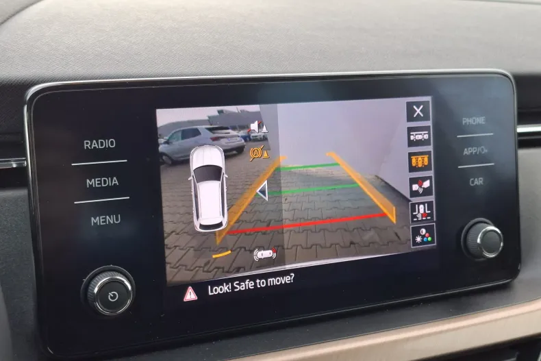 Skoda Kamiq din 2023 cu 39.252 km - oferta SKO158675 - foto 9